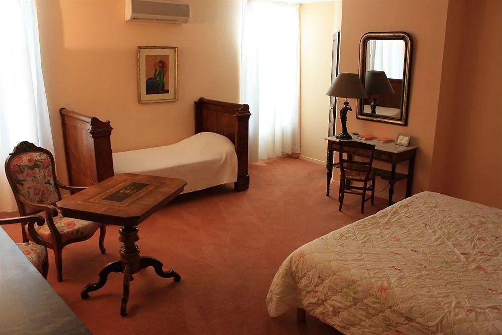 Hotel-Restaurant Eychenne Saint-Girons  3*, Saint-Girons (Ariege) France