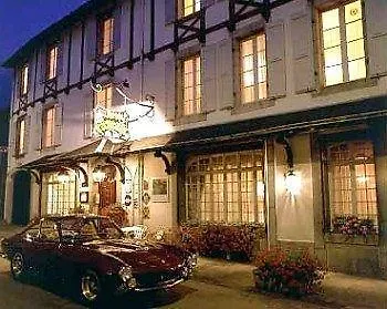 Hotel-Restaurant Eychenne Saint-Girons  Hotel Saint-Girons (Ariege)