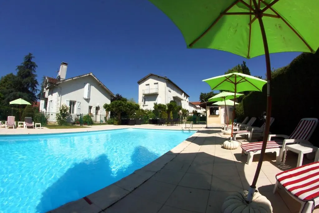 Hotel-Restaurant Eychenne Saint-Girons  Saint-Girons (Ariege)
