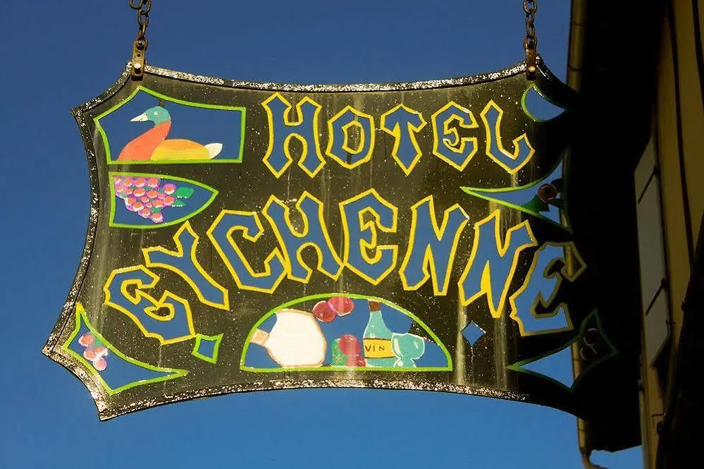 Hotel-Restaurant Eychenne Saint-Girons  Saint-Girons (Ariege)