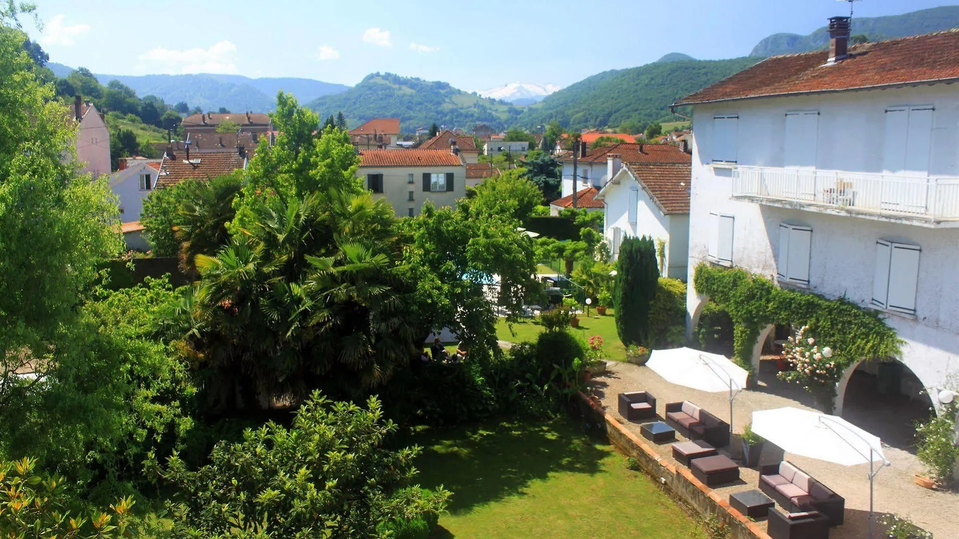 Hotel Hotel-Restaurant Eychenne Saint-Girons