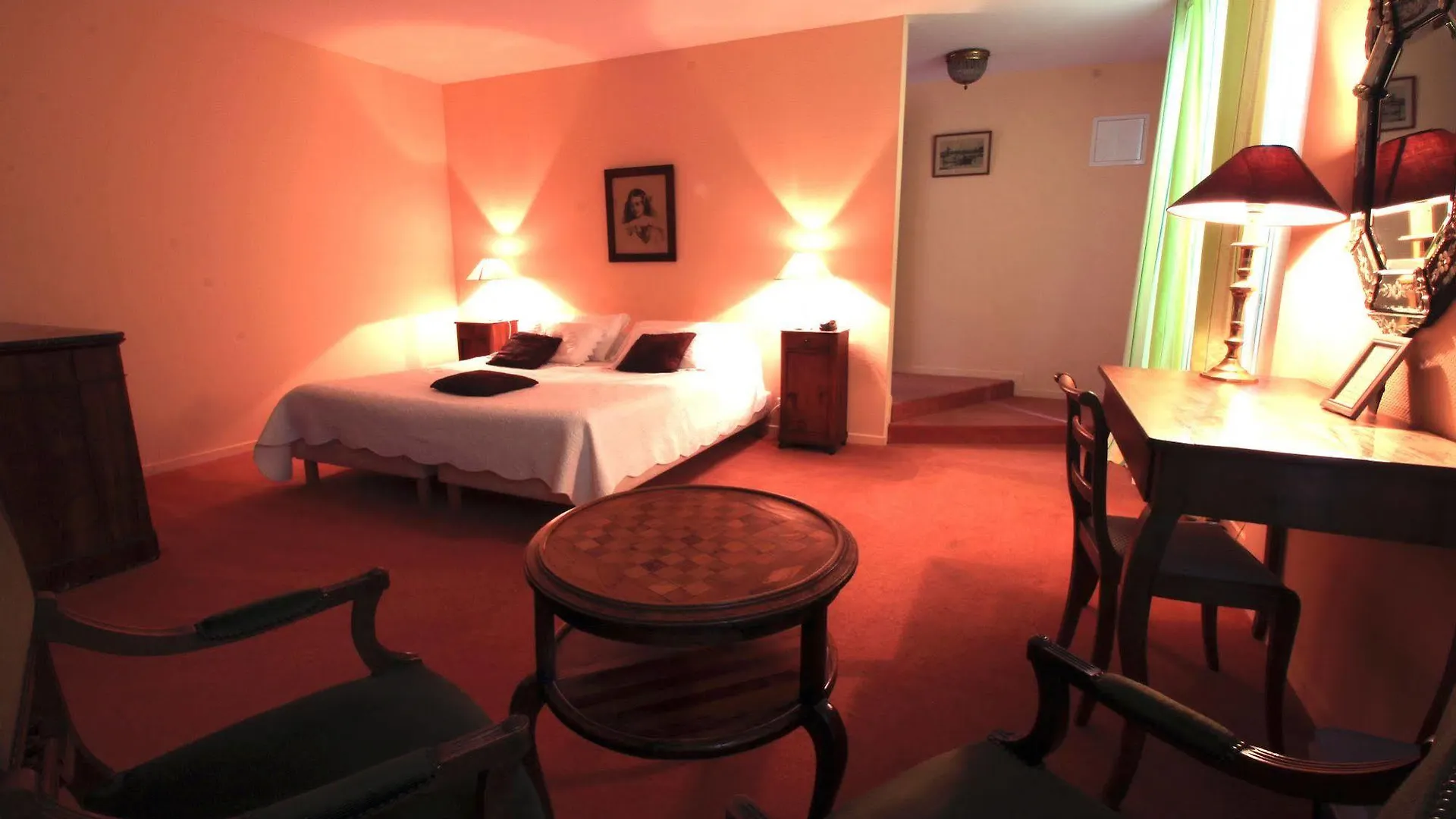 Hotel Hotel-Restaurant Eychenne Saint-Girons