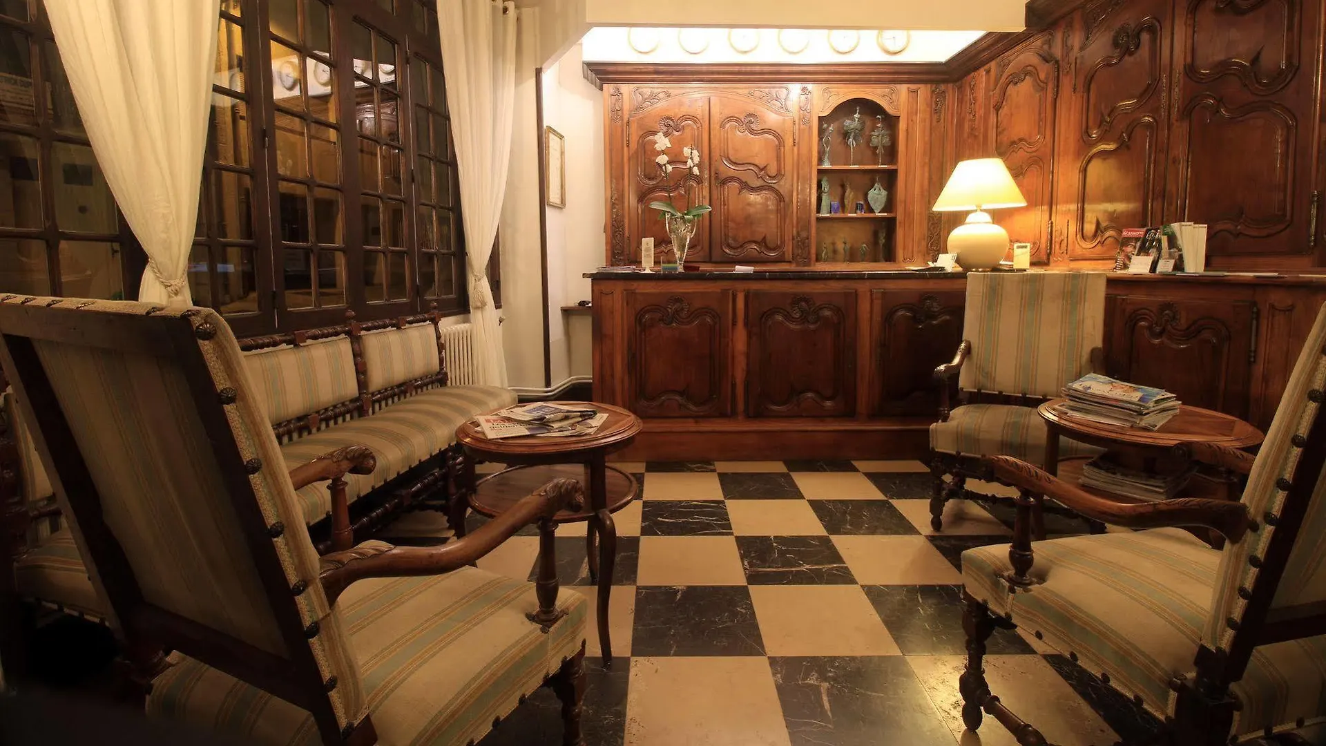 Hotel-Restaurant Eychenne Saint-Girons  Saint-Girons (Ariege)